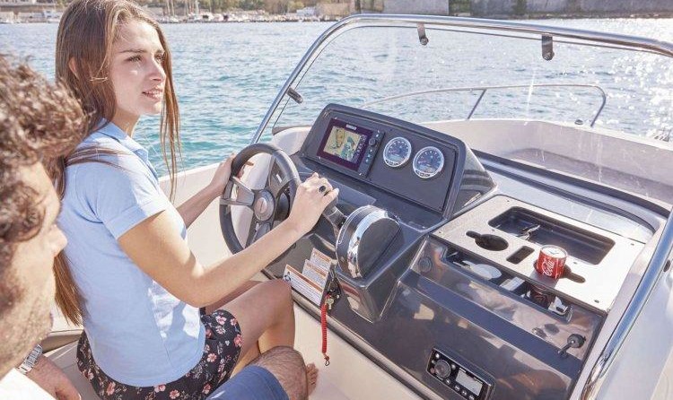 Quicksilver Activ 605 Open