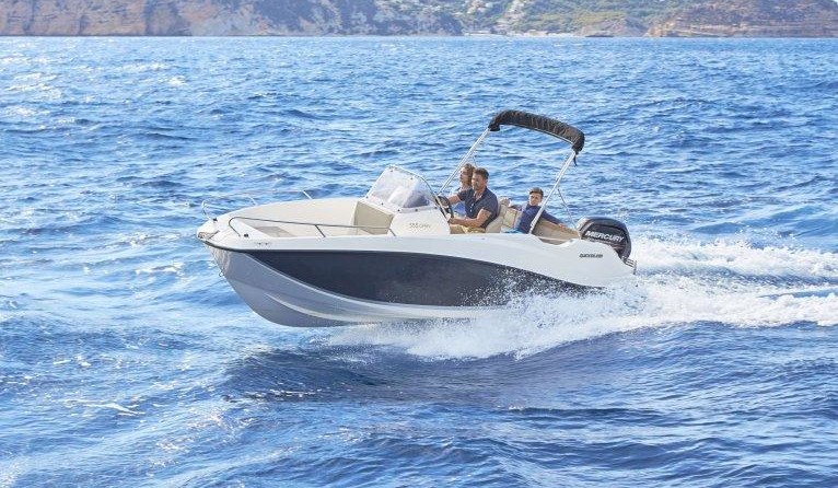 Quicksilver Activ 555 Open