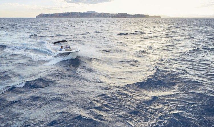 Quicksilver Activ 555 Open