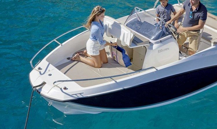 Quicksilver Activ 555 Open