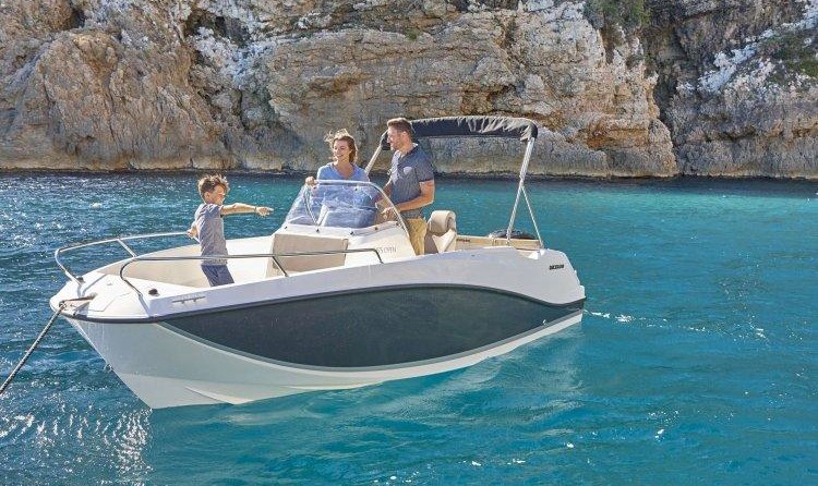 Quicksilver Activ 555 Open