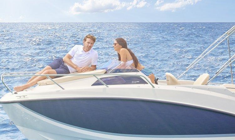 Quicksilver Activ 555 Cabin