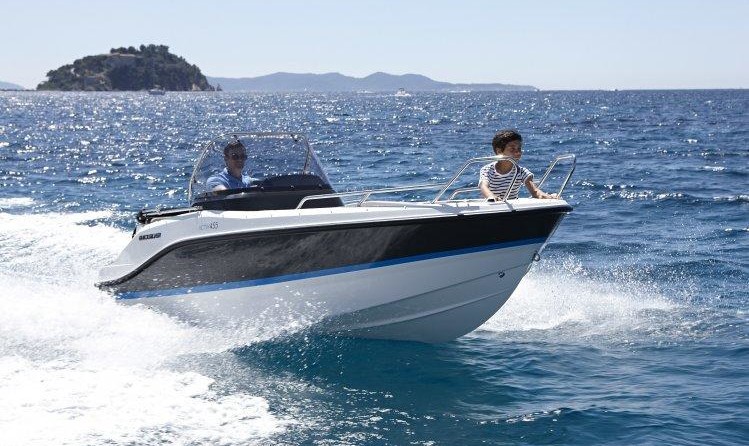 Quicksilver Activ 455 Open