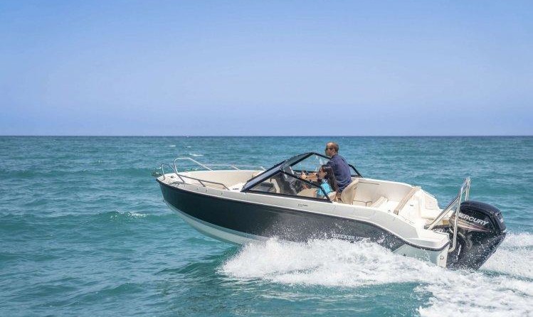 Quicksilver Activ 555 Bowrider