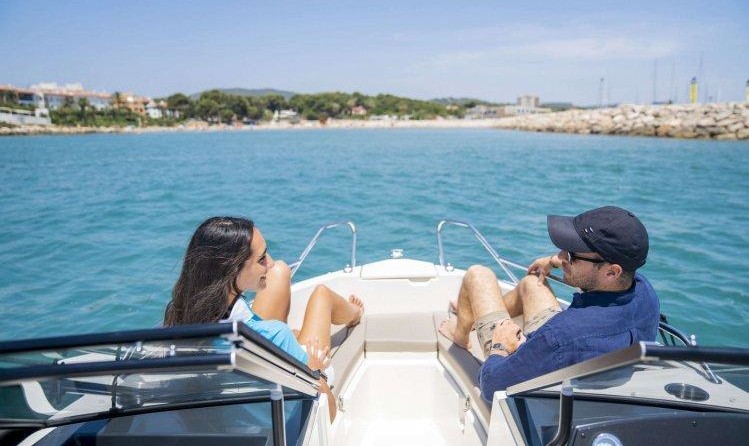 Quicksilver Activ 555 Bowrider