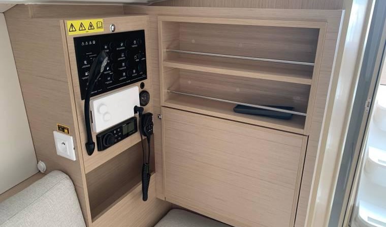 Beneteau Oceanis 30.1