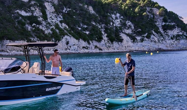 Quicksilver Activ 805 Open