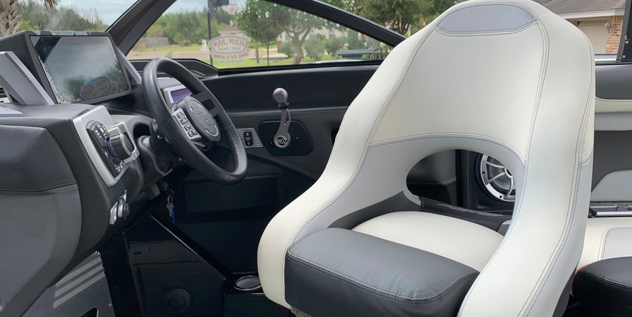 Malibu M235