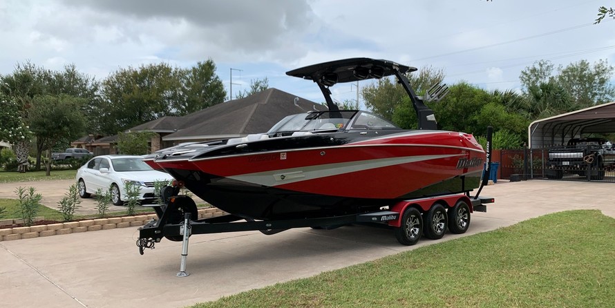Malibu M235