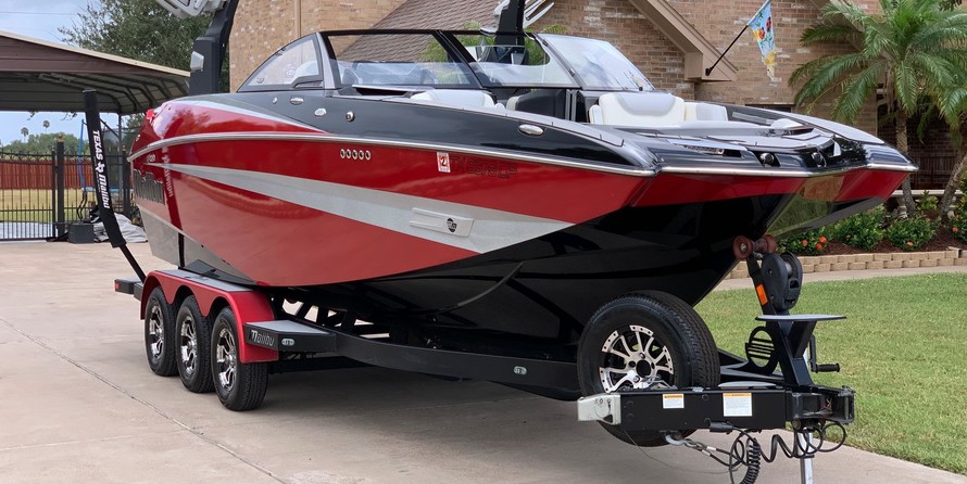 Malibu M235
