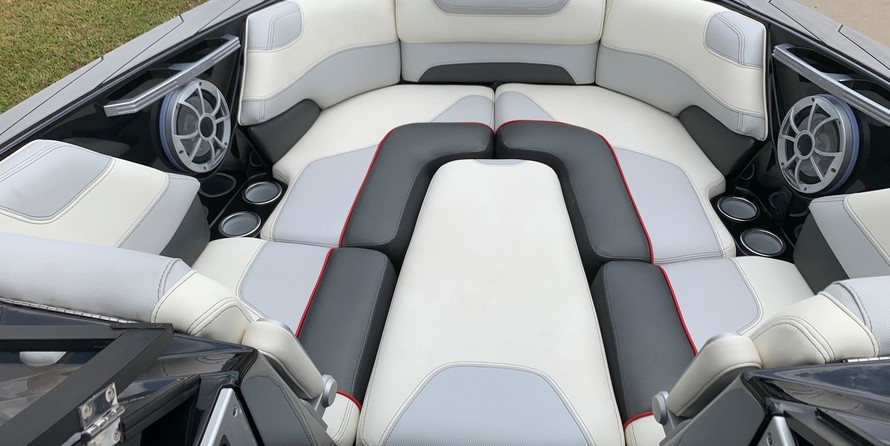 Malibu M235