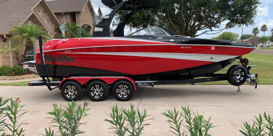 Malibu M235