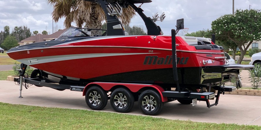 Malibu M235