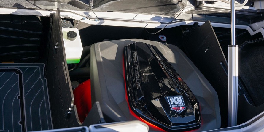 Super Air Nautique G25