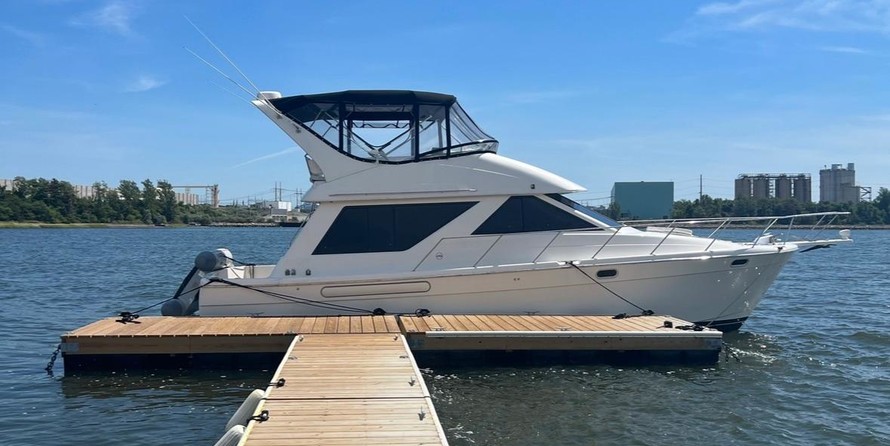 Bayliner 3988
