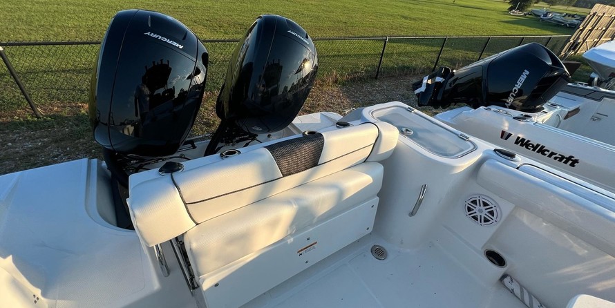 Wellcraft 242 Fisherman