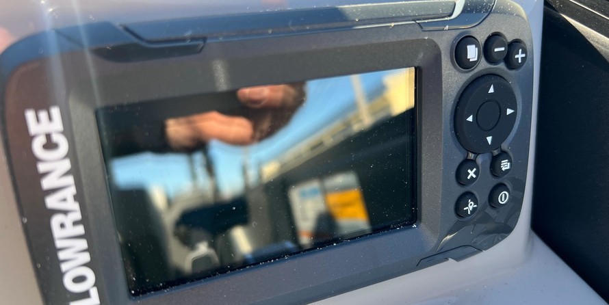 60 x 16 tri-toon passenger vessel