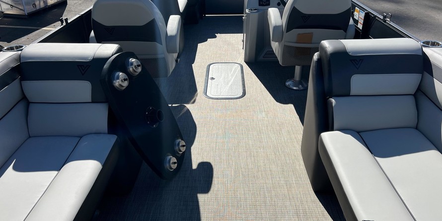 60 x 16 tri-toon passenger vessel