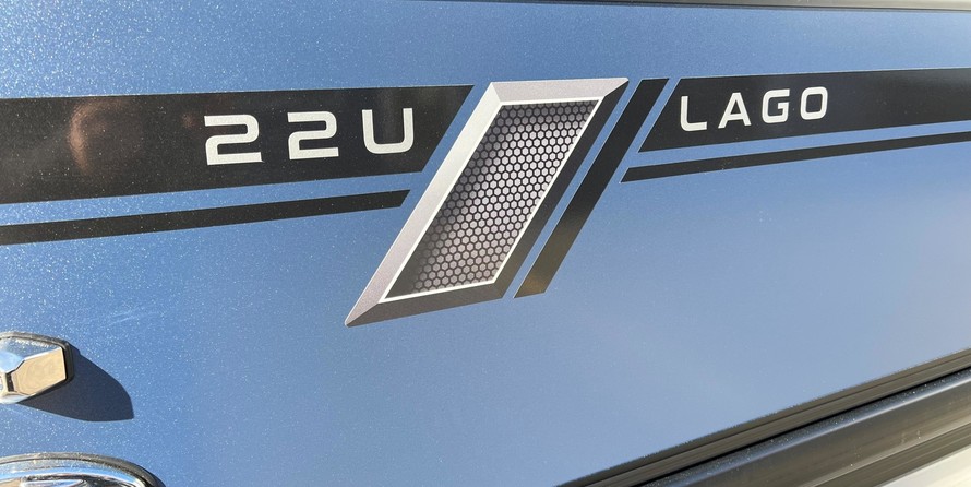 60 x 16 tri-toon passenger vessel