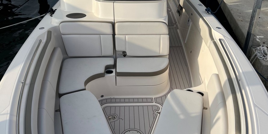 Pursuit st 310 sport