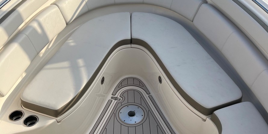 Pursuit st 310 sport