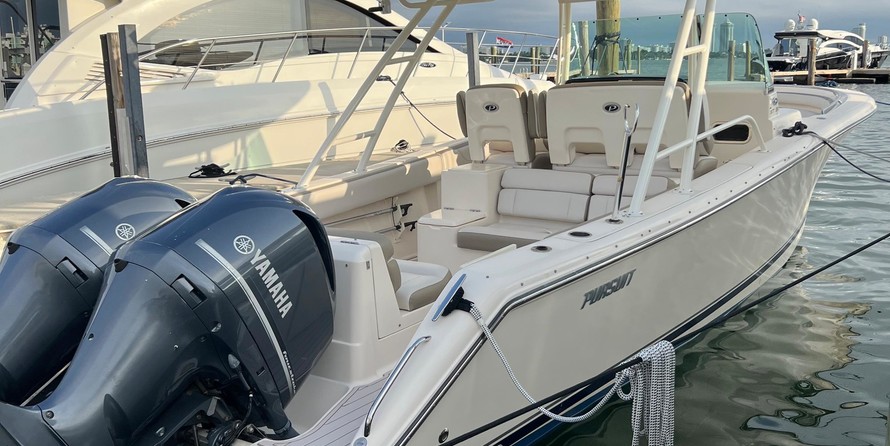 Pursuit st 310 sport