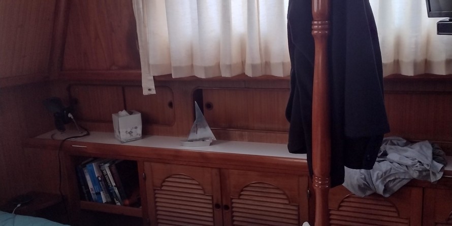 Albin Marine 36 trawler