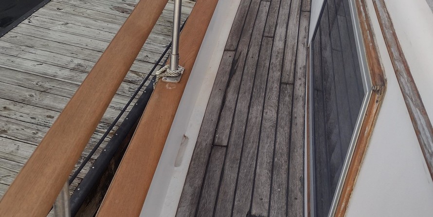 Albin Marine 36 trawler