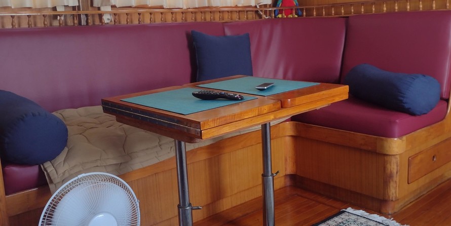 Albin Marine 36 trawler