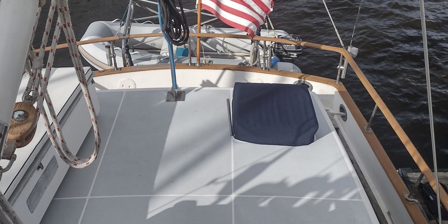 Albin Marine 36 trawler