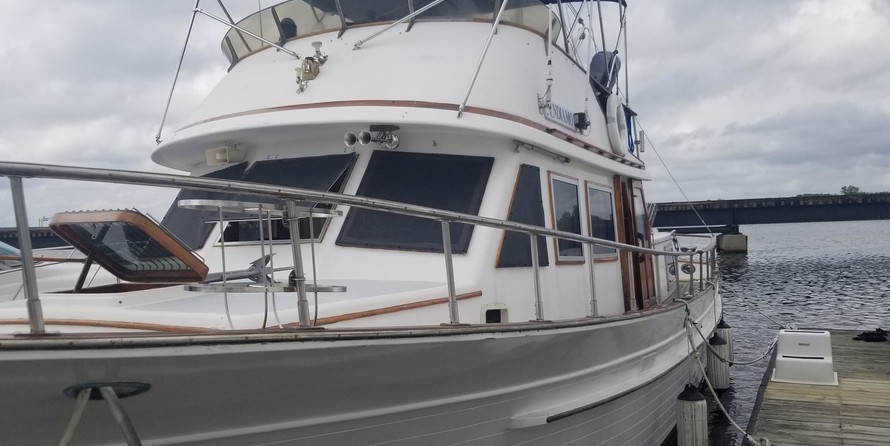 Albin Marine 36 trawler