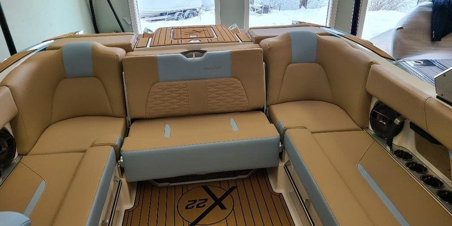 Mastercraft X22