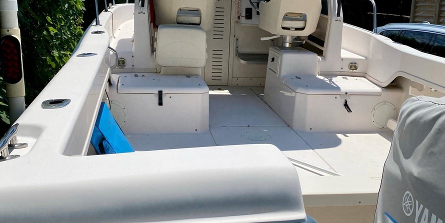 Grady-White Seafarer 228