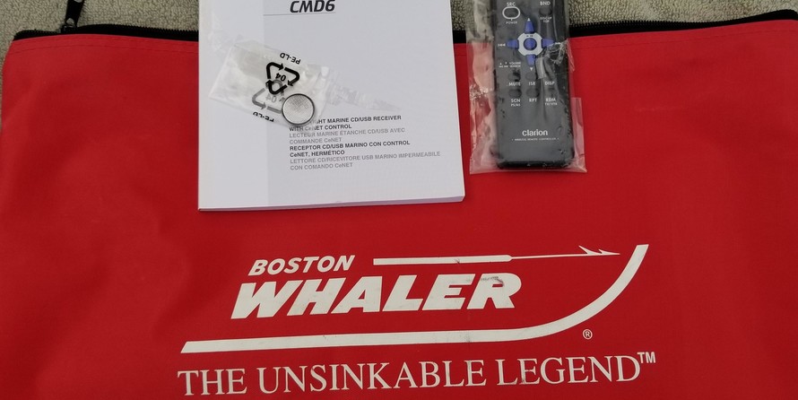 Boston Whaler 235 Conquest