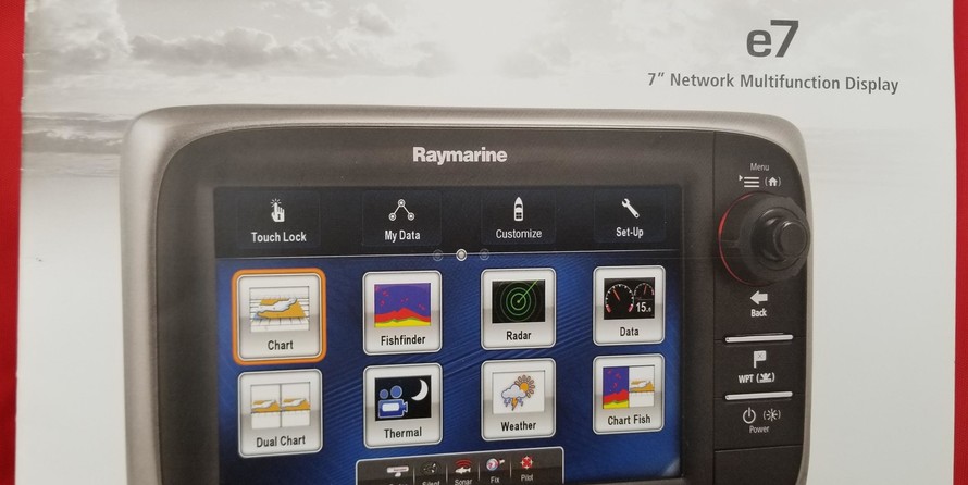 Boston Whaler 235 Conquest