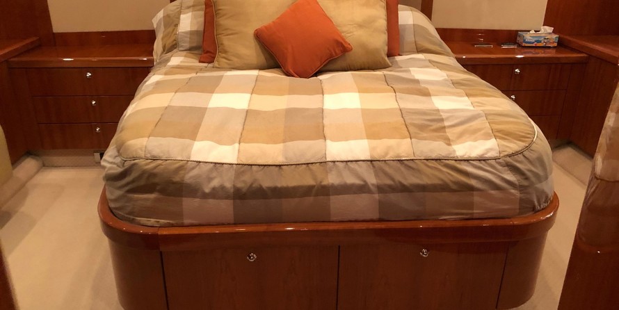 Sunseeker Predator 72