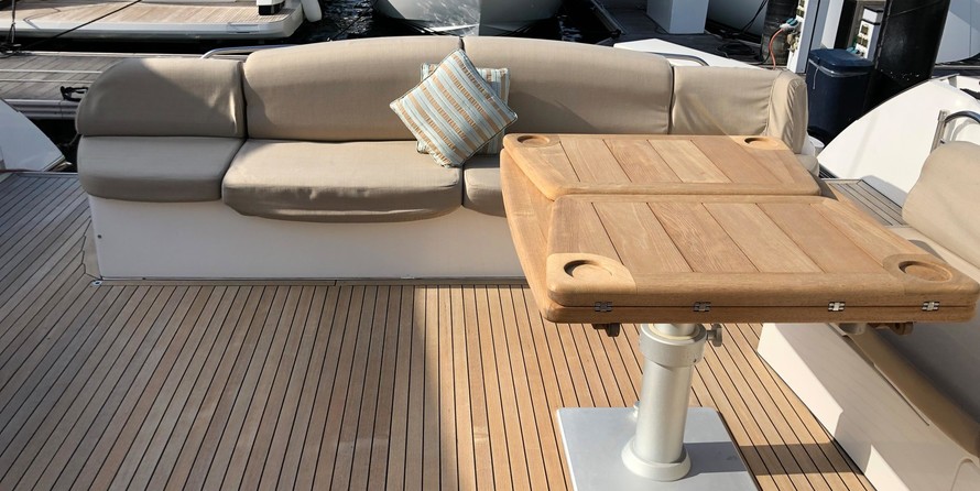 Sunseeker Predator 72