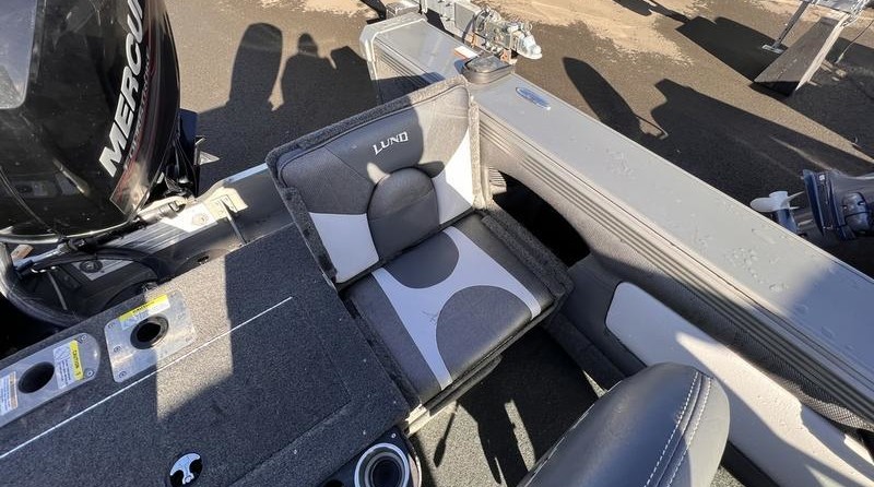 Lund Boats 1800 Tyee