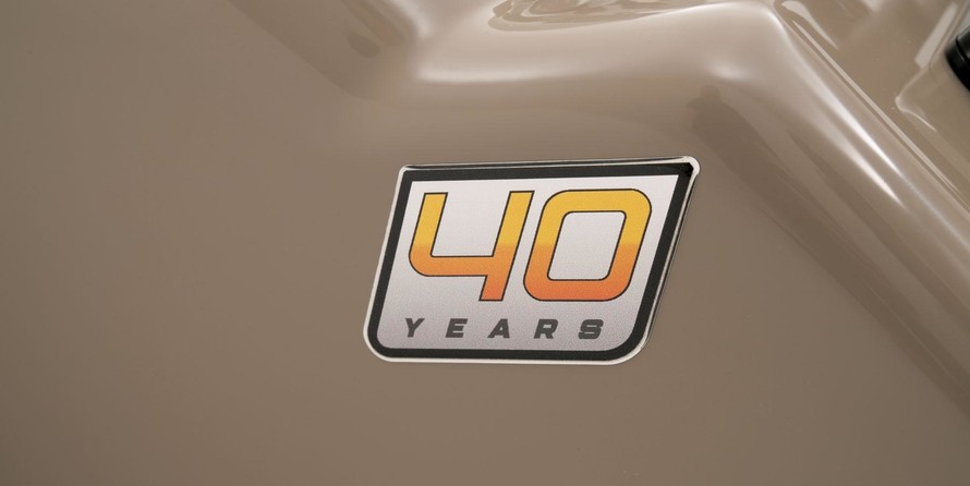 Sun Tracker Party Barge 22 DLX