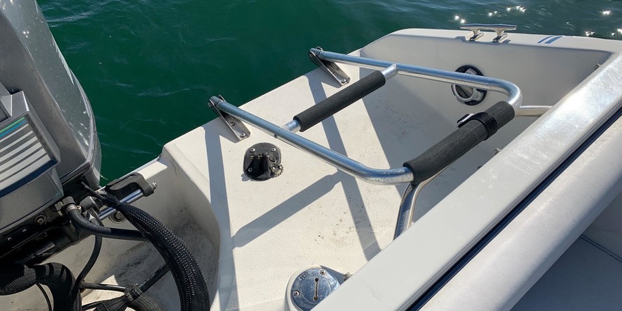 Sea ray 260 bow rider select