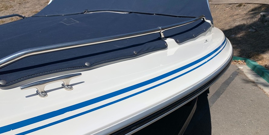 Sea ray 260 bow rider select