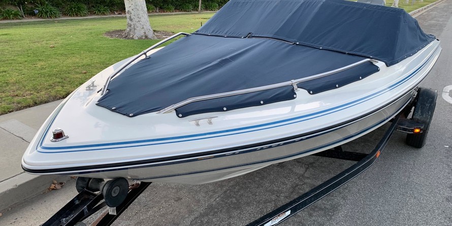 Sea ray 260 bow rider select