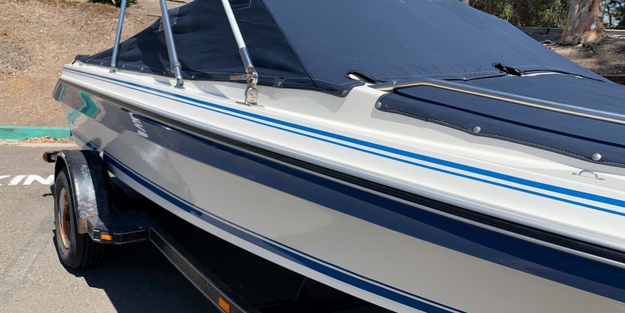 Sea ray 260 bow rider select