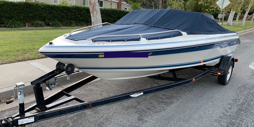 Sea ray 260 bow rider select