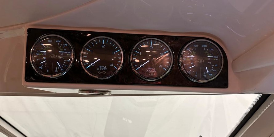 Sea Ray 470 Sundancer