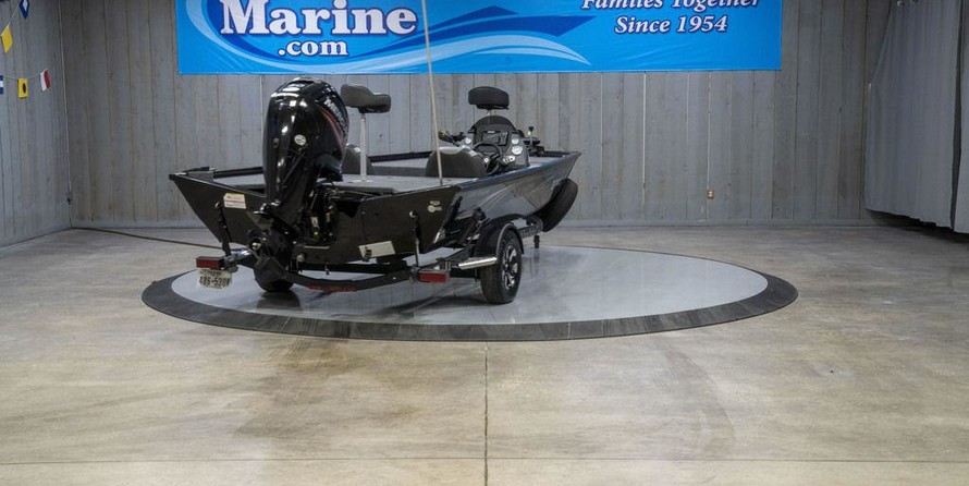 Lund Boats 1775 Impact SS