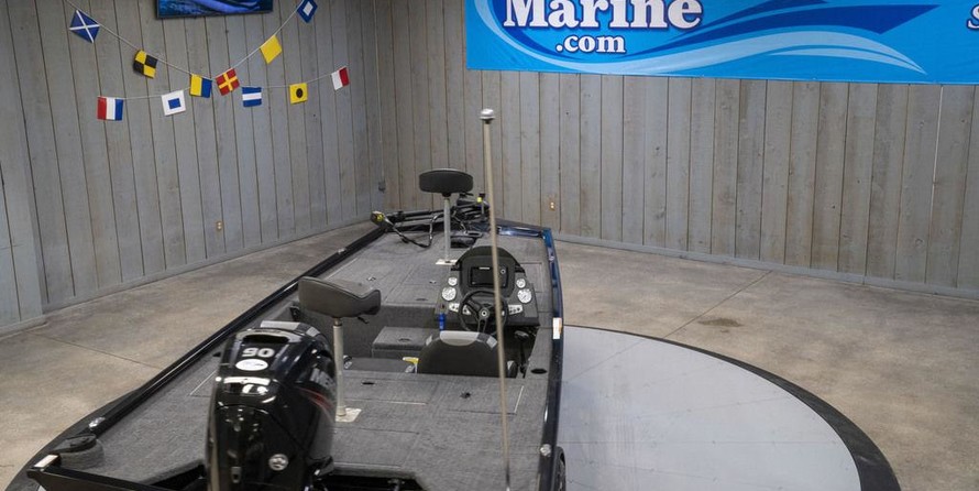 Lund Boats 1775 Impact SS