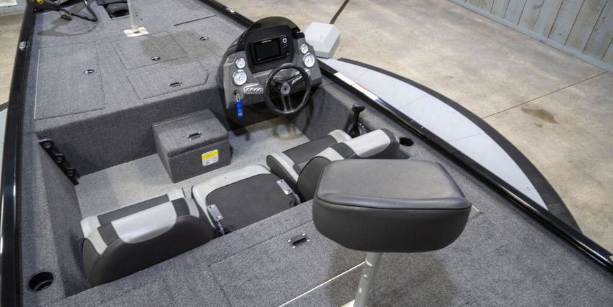 Lund Boats 1775 Impact SS