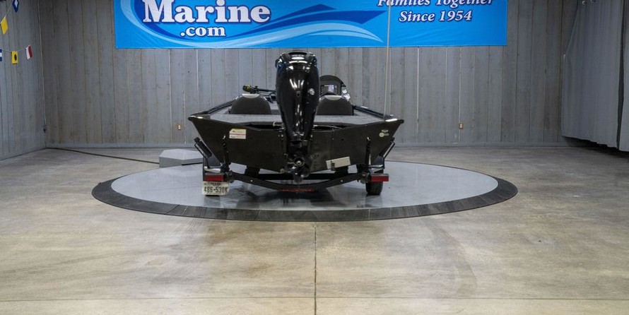 Lund Boats 1775 Impact SS