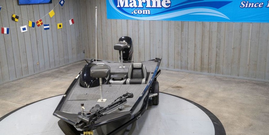 Lund Boats 1775 Impact SS